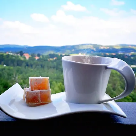 Katun & * Divcibare